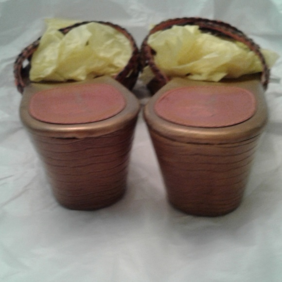 ⛱️ Cole Haan Nike 'Air Rust Gold Slide' - Picture 7 of 11